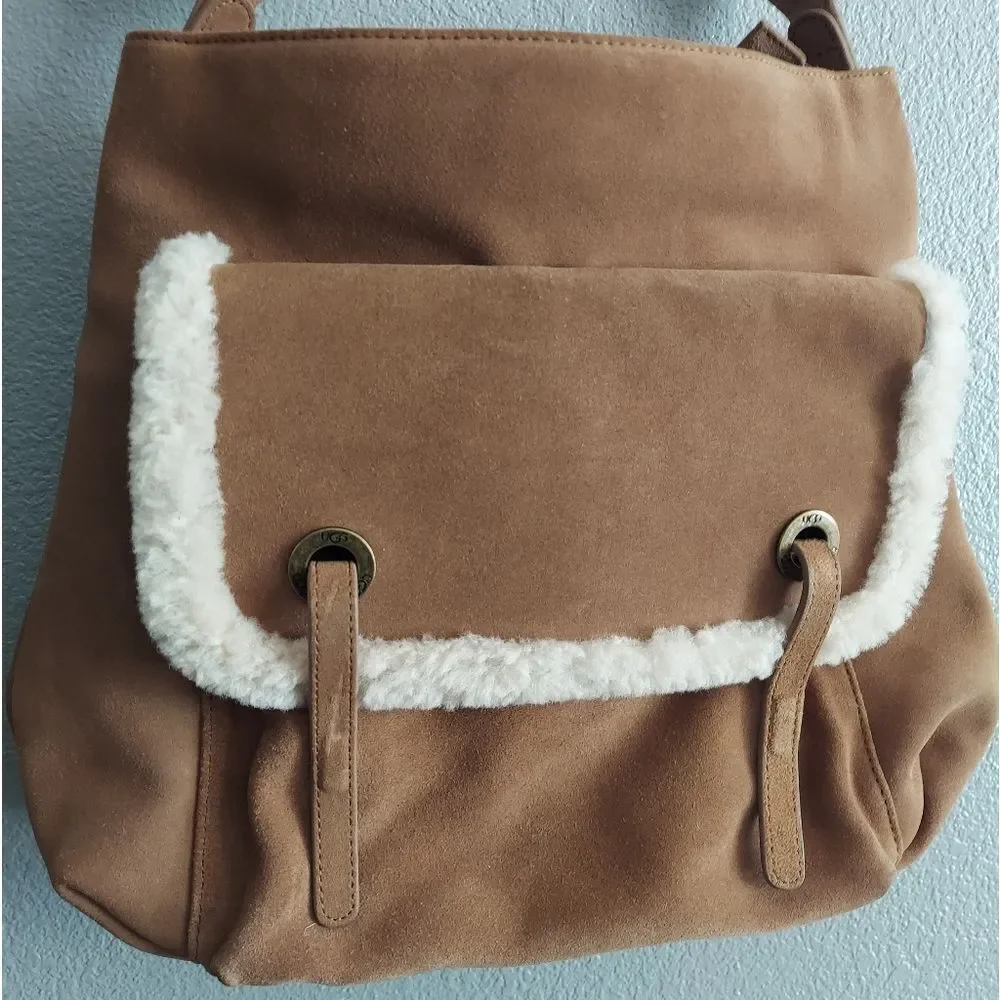 UGG Heritage Hobo Bag